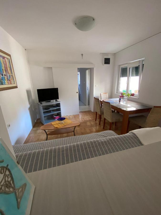 Duje & Roko Apartments Šibenik Eksteriør billede