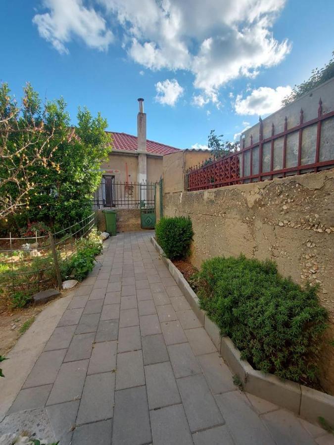 Duje & Roko Apartments Šibenik Eksteriør billede