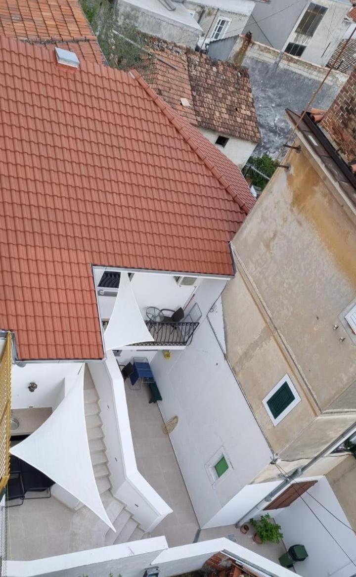 Duje & Roko Apartments Šibenik Eksteriør billede