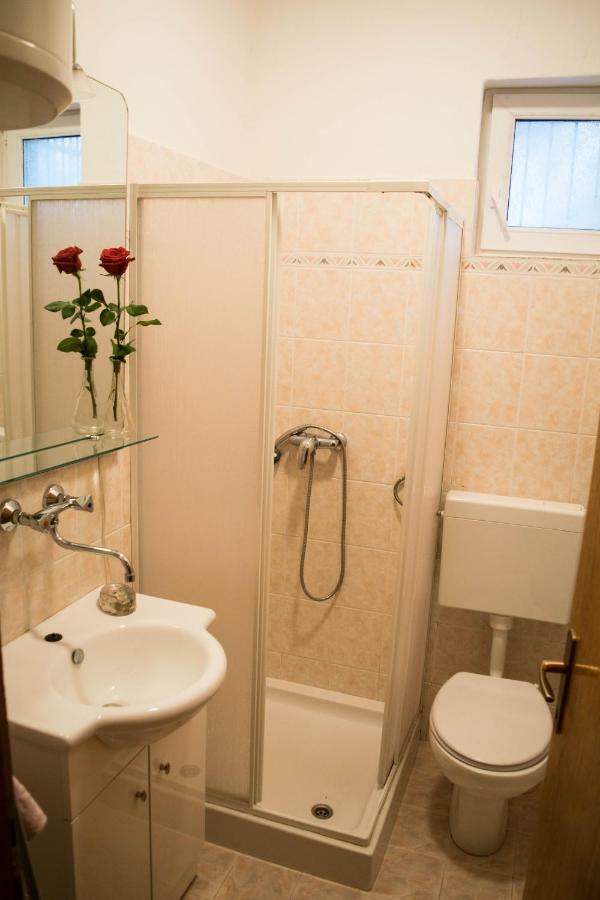 Duje & Roko Apartments Šibenik Eksteriør billede